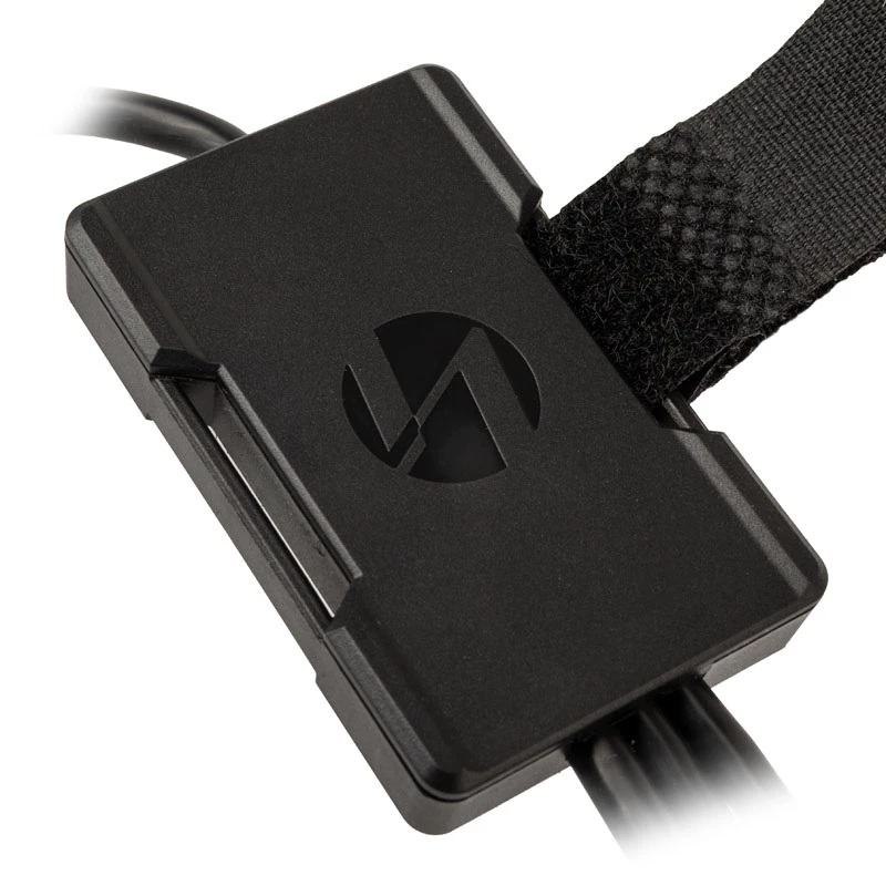 USB hub Lian Li PW-U2HB — 3x USB-A 2.0 porty