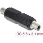 Adaptér DELOCK DC dutý konektor samec 5,5 x 2,1 mm konektor samica-na-samica so závitom, rovný, čierny
