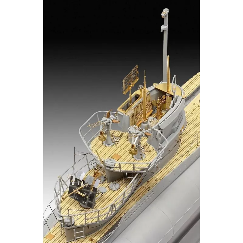 Plastový modelársky set REVELL Nemecká ponorka Typ VII C/41 1:72