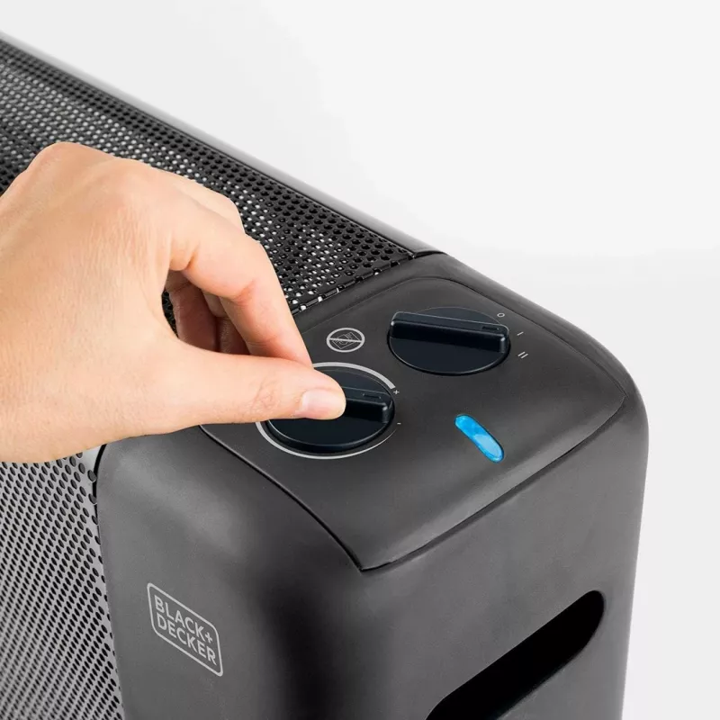 Mikrotermický žiarič Black+Decker BXMRA1500E