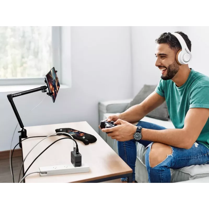 AVerMedia GC313Pro univerzálna čierna AC rýchlonabíjanie interiérové