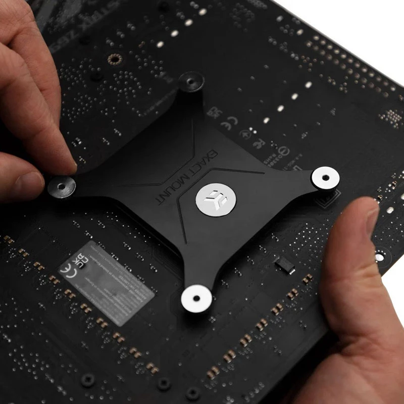 Ek Water Blocks čierna