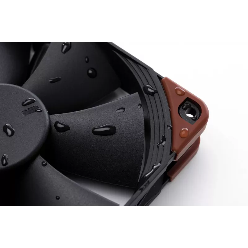 Noctua NF-F12 industrialPPC-3000 PWM 120mm ventilátor skrine