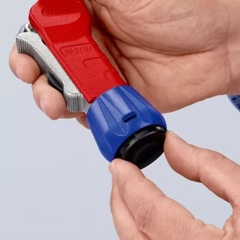 Knipex 90 31 02 SB ručný rezač rúr Pipecutter