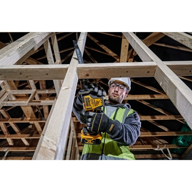DeWALT DCS369NT-XJ šabľová píla 2800 zdvihov/min čierna, žltá