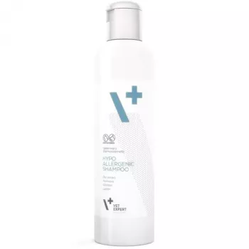 Hypoalergénny šampón VETEXPERT 250 ml pre psov a mačky — čistiaci, všetky typy srsti, každý vek