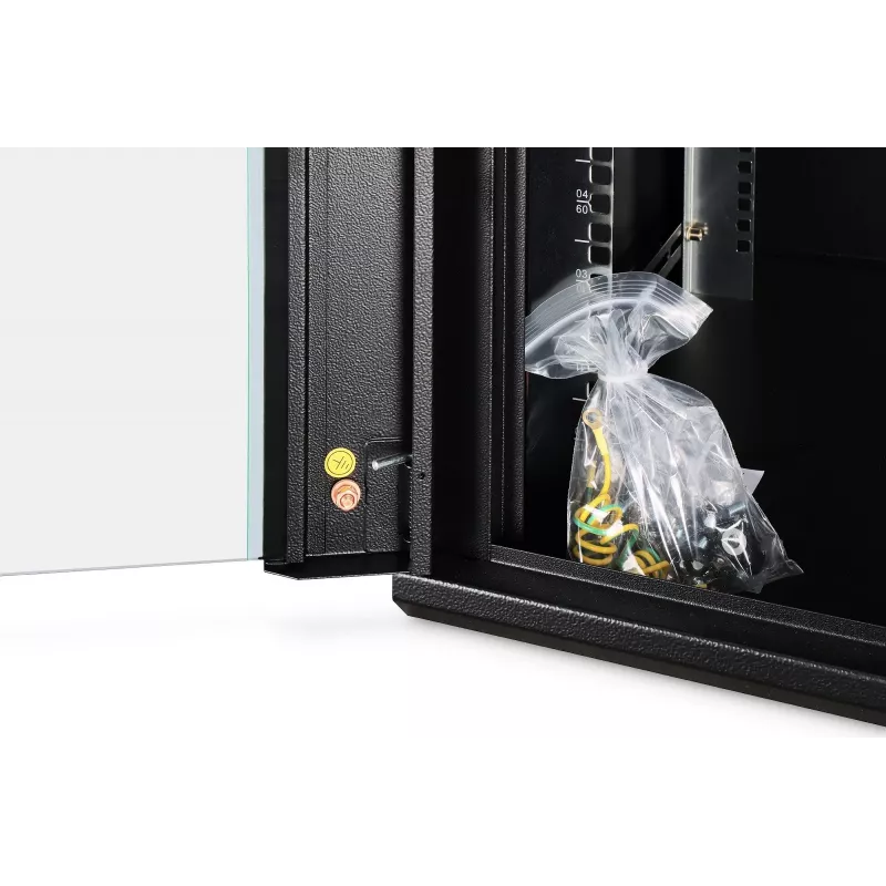 Nástenný sieťový rozvádzač DIGITUS Dynamic-N DN-37111 — 12U, 600 x 600 mm, IP20, kľúčový zámok