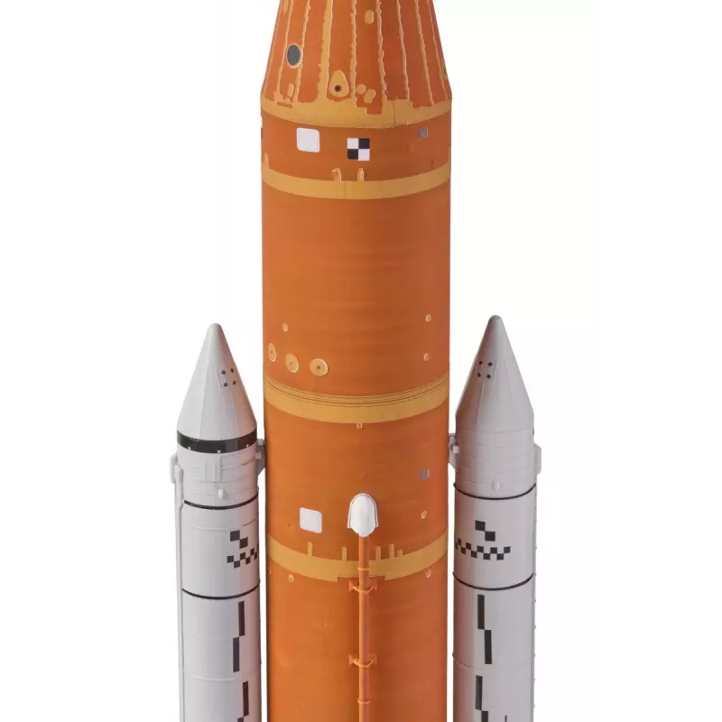 Plastový model Artemis Space Launch System