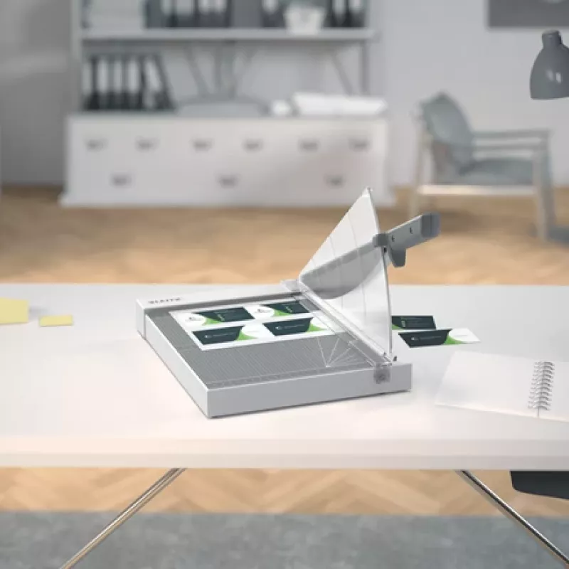 Leitz Precision Home Office rezačka papiera A4, 10 listov, manuálne upnutie, nehrdzavejúca oceľ, A4, 80 g/m², antracitová