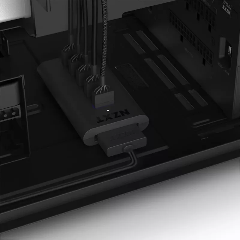 NZXT interný USB 2.0 rozširujúci hub Gen 3 - čierny
