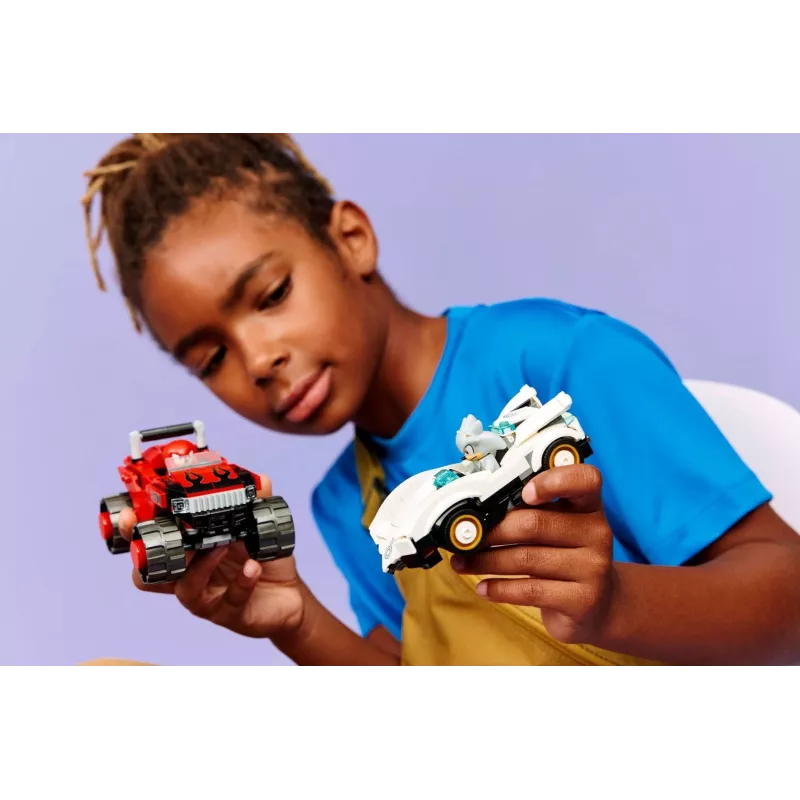 LEGO SONIC THE HEDGEHOG 77118 Silverovo auto proti Knucklesovmu monster trucku