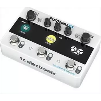 Gitarový multiefekt TC Electronic Plethora X3 s 3 efektovými slučkami a 20 efektmi