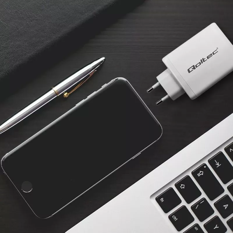 Nabíjačka QOLTEC 100W GaN USB-C Dual PD 5–20V 1,5–5A, 2×USB-C
