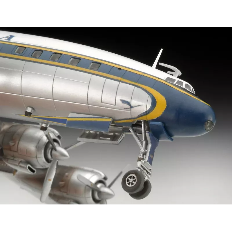 REVELL Lockheed L.1049G Super Constellation Lufthansa plastová stavebnica