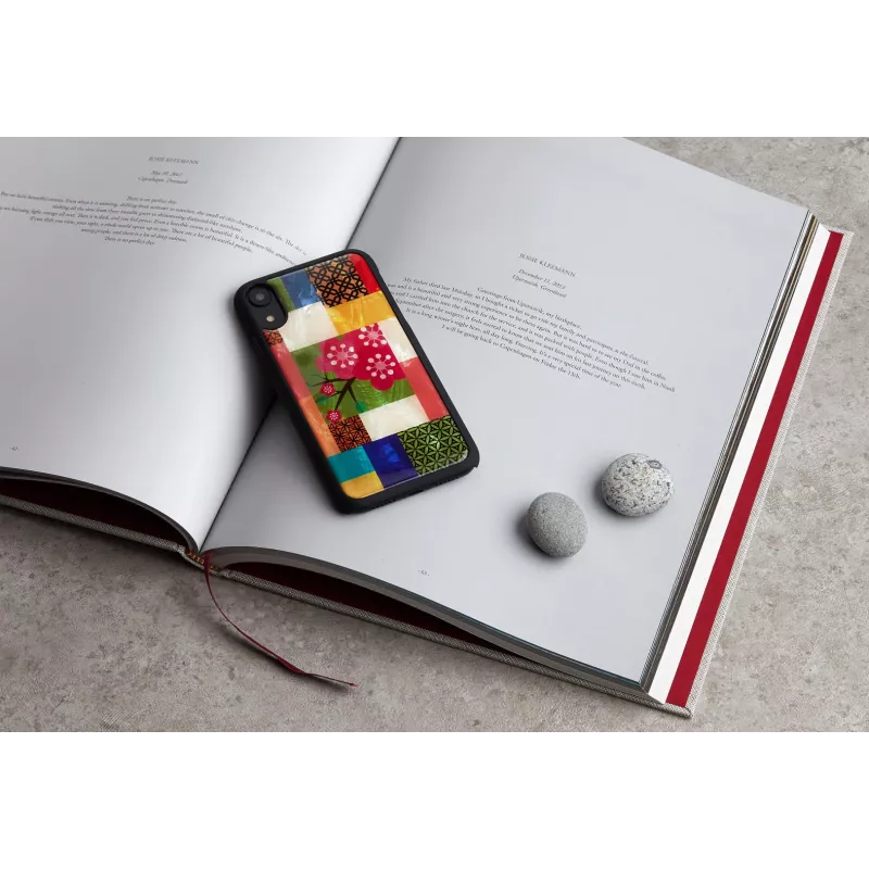 Puzdro na telefón iKins pre iPhone XR — vzor čerešňových kvetov, čierna