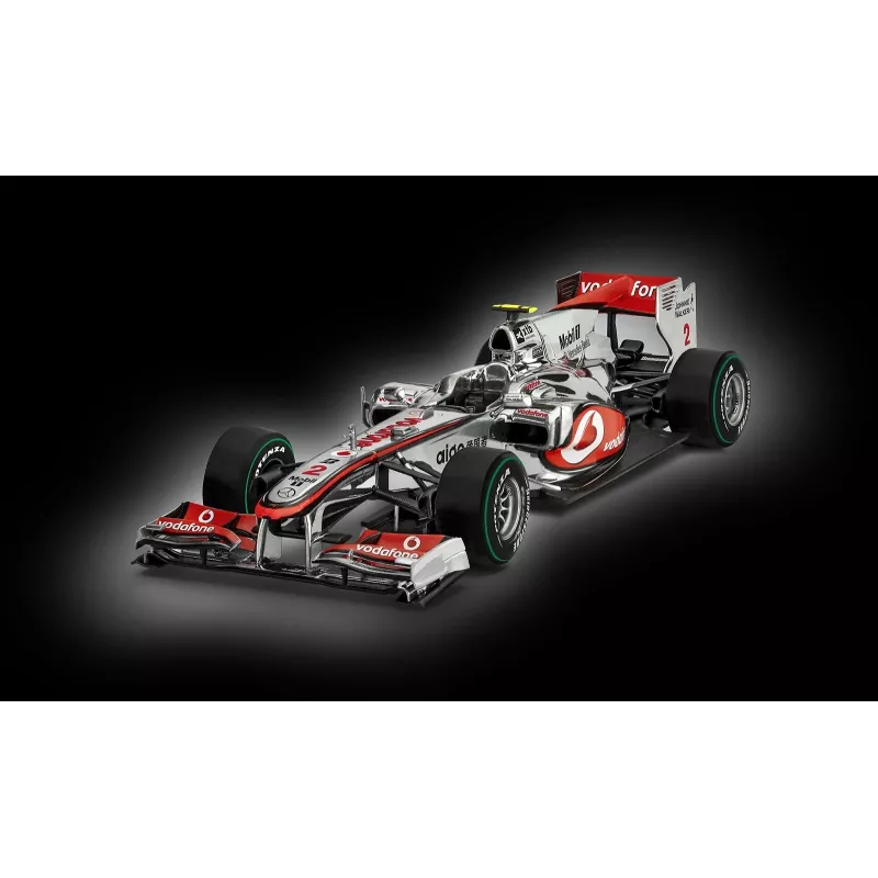 REVELL plastový model McLaren Mercedes MP4-25 Lewis Hamilton — mierka 1:24