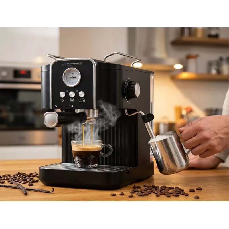 Espresso kávovar ESPERANZA EKC010 — 1,8 L nádrž na vodu, 850 W, 20 bar, integrovaný penovač mlieka