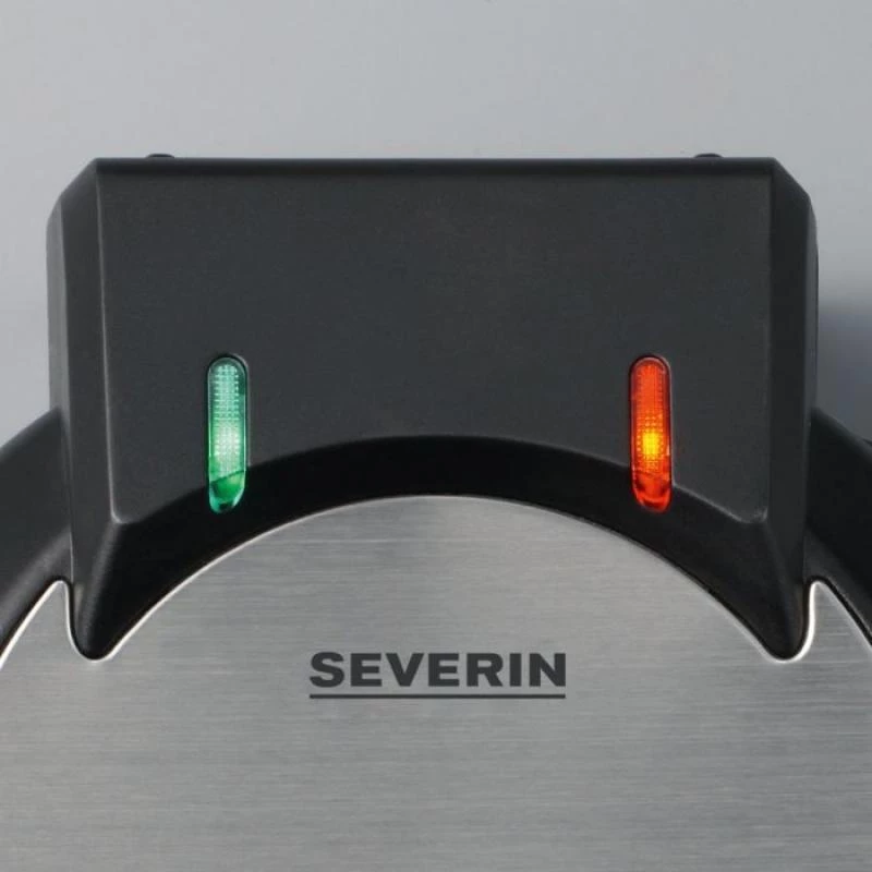 Severin WA 2103 vaflovač na 4 vafle 1200 W čierna, strieborná