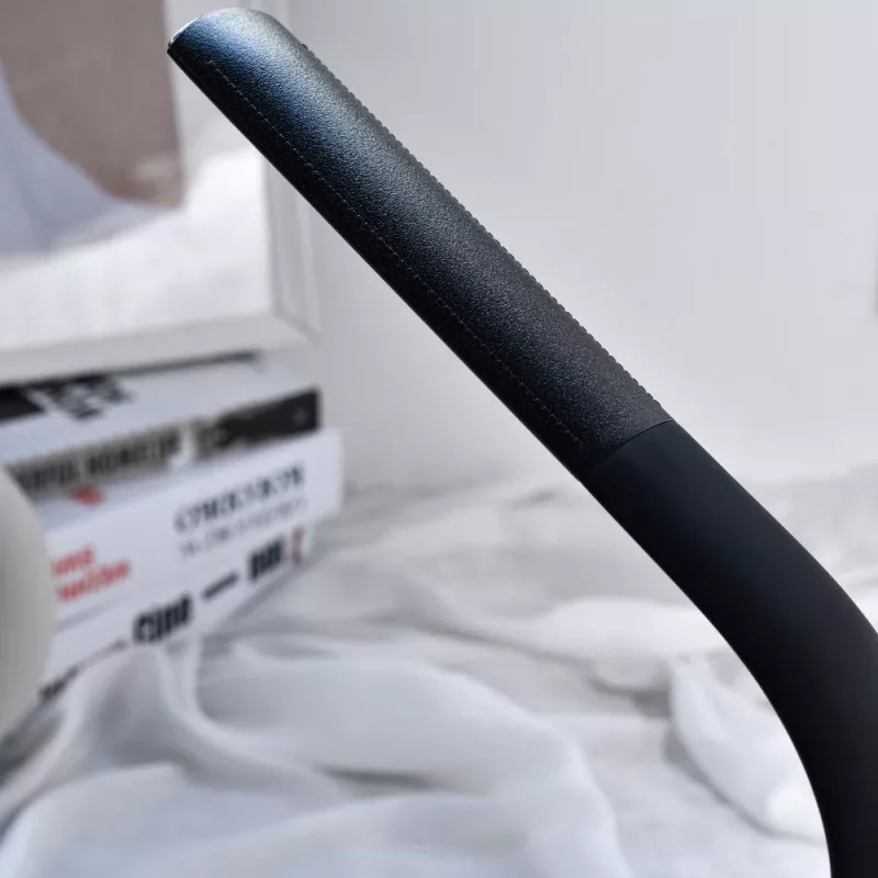 Stolná lampa Hawk HW-LAMP02 čierna — stmievateľná, nastaviteľné rameno