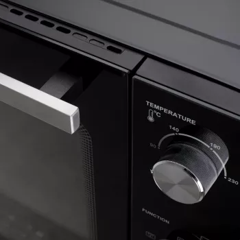 Elektrická rúra Adler AD 6028 — 60 l, 2000 W, voľne stojaca, otočné ovládače, rotisserie, max. 230 °C, čierna