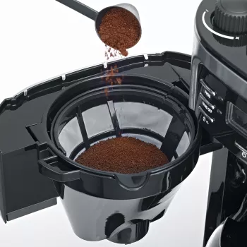 Elektrická rýchlovarná kanvica SEVERIN ZT 9064 — objem 1,5 L, výkon 2200 W
