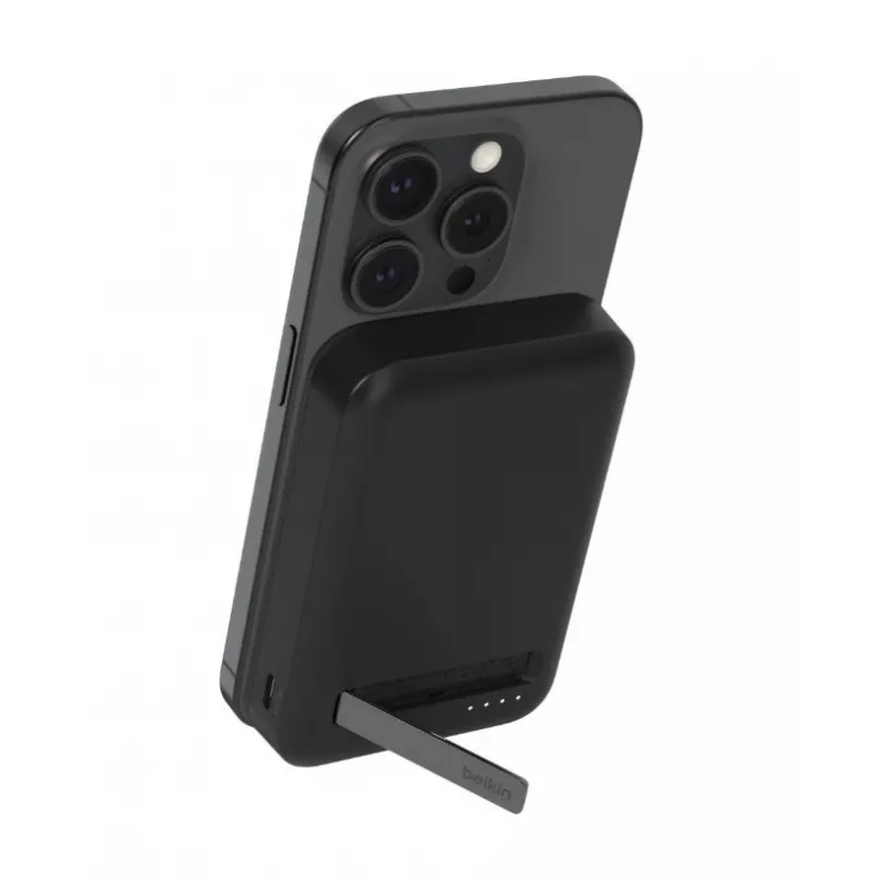 Belkin BoostCharge Pro 8000 mAh bezdrôtové nabíjanie čierna