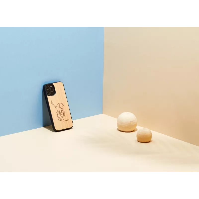 Puzdro na telefón Man and Wood pre iPhone 12 / 12 Pro — mačka s dizajnom červenej ryby