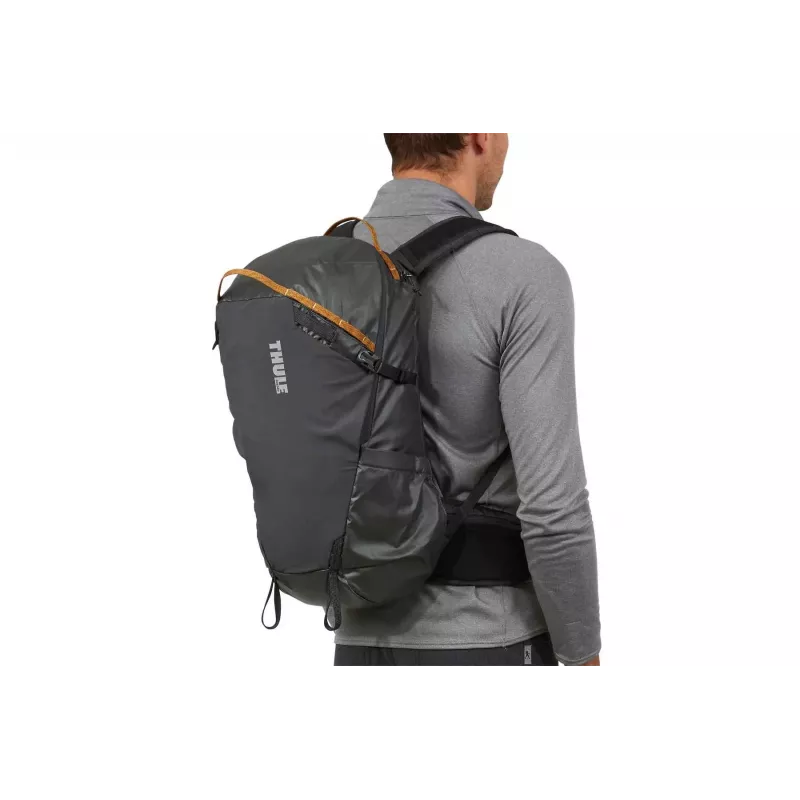 Thule 4095 Stir 25L pánsky turistický batoh Wood Thrush