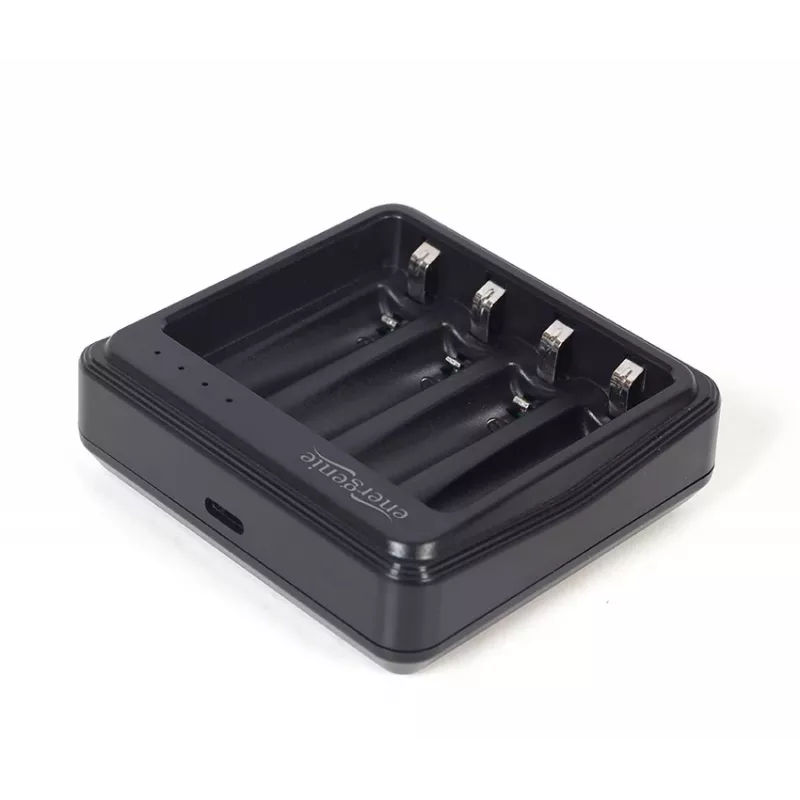 Nabíjačka batérií Gembird BC-USB-03 USB kompatibilná AA AAA čierna