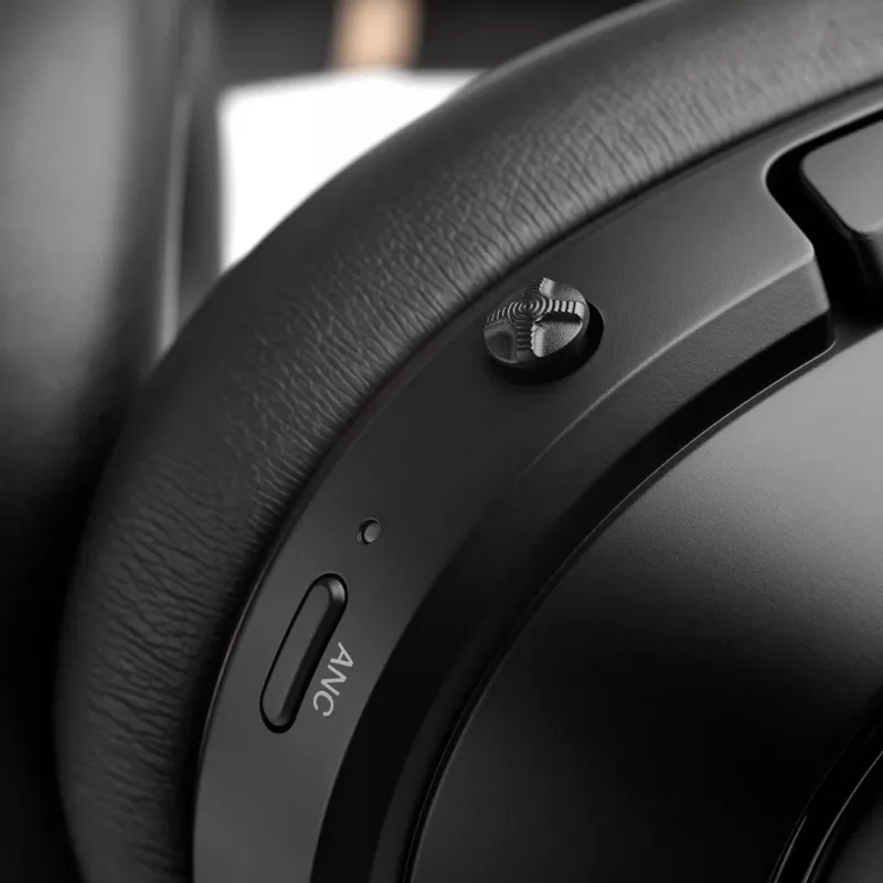 Teufel REAL modrý PRO Headset bezdrôtový s hlavovým mostom herný Bluetooth čierny