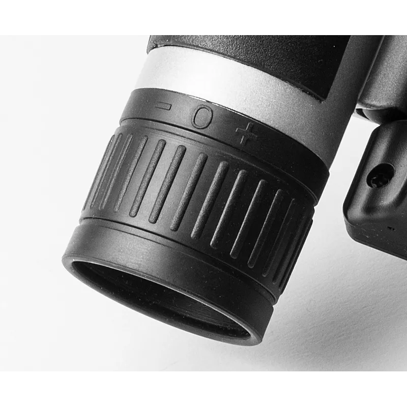 Ďalekohľad s displejom Technaxx FullHD