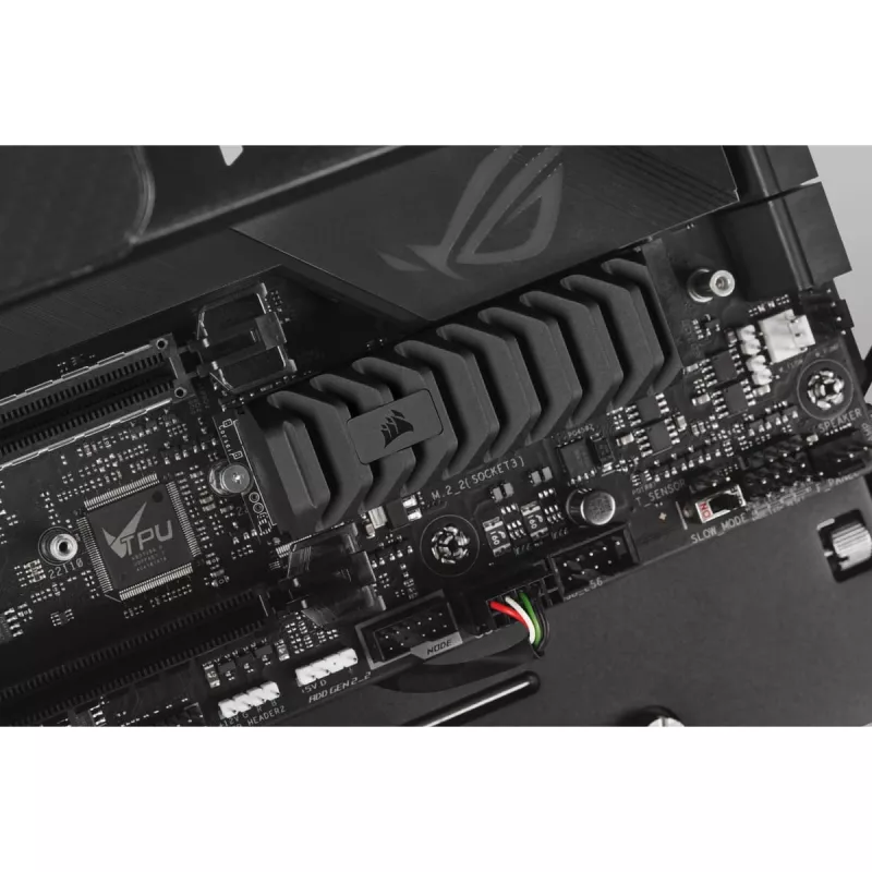 SSD disk Corsair MP600 PRO XT 8 TB M.2 PCIe 4.0 NVMe, chladič