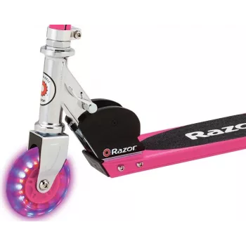 Klasická kolobežka Razor S Spark Sport pre deti, skladacia, oceľový rám a podložka, 2 kolesá, výška 825 mm, max. zaťaženie 100 kg, čierna/ružová