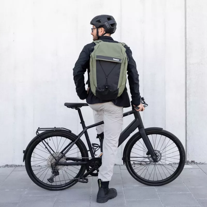 Thule Paramount Commuter batoh 28L - čierny