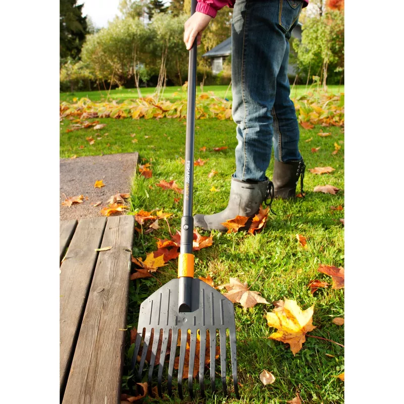 QuikFit hrable na listy, malé čierne/oranžové, 22 cm