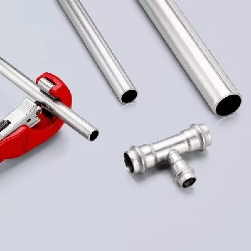Knipex 90 31 02 SB ručný rezač rúr Pipecutter