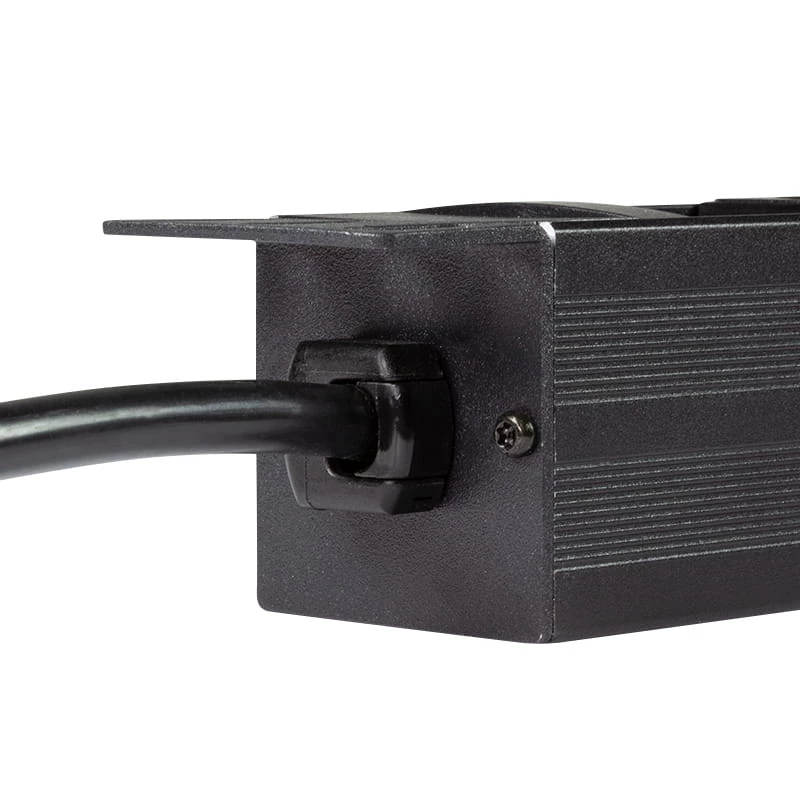 LogiLink – rozvod napájania (do racku) – 3500 Watt – vstup CEE 7/7 – výstupné konektory: 8 (2 x USB, 8 x CEE 7/7) – 1U – 4