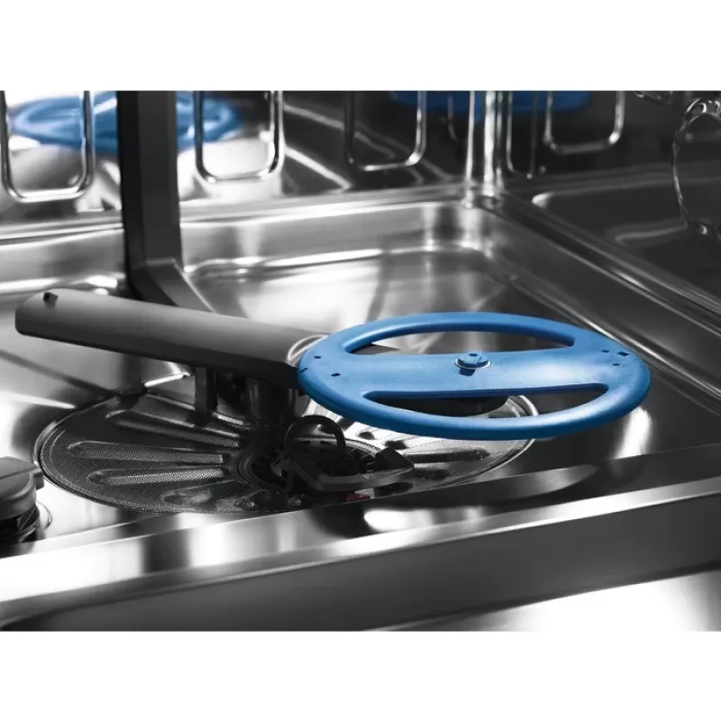 ELECTROLUX EEC767310L ComfortLift vstavaná umývačka riadu
