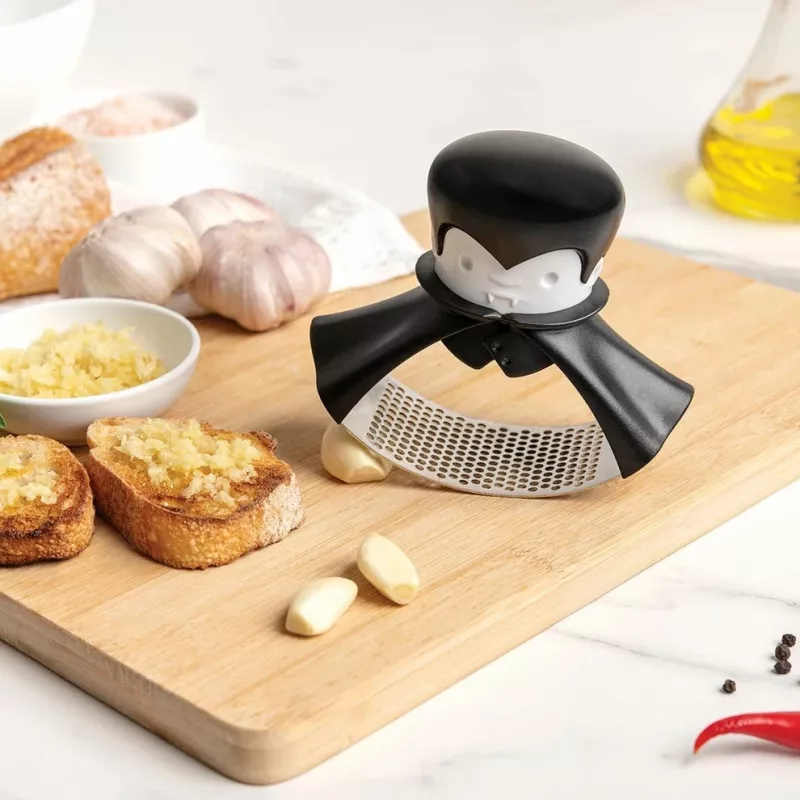 Stolný lis na cesnak Ototo Design Rockula plast nerezová oceľ čierna biela