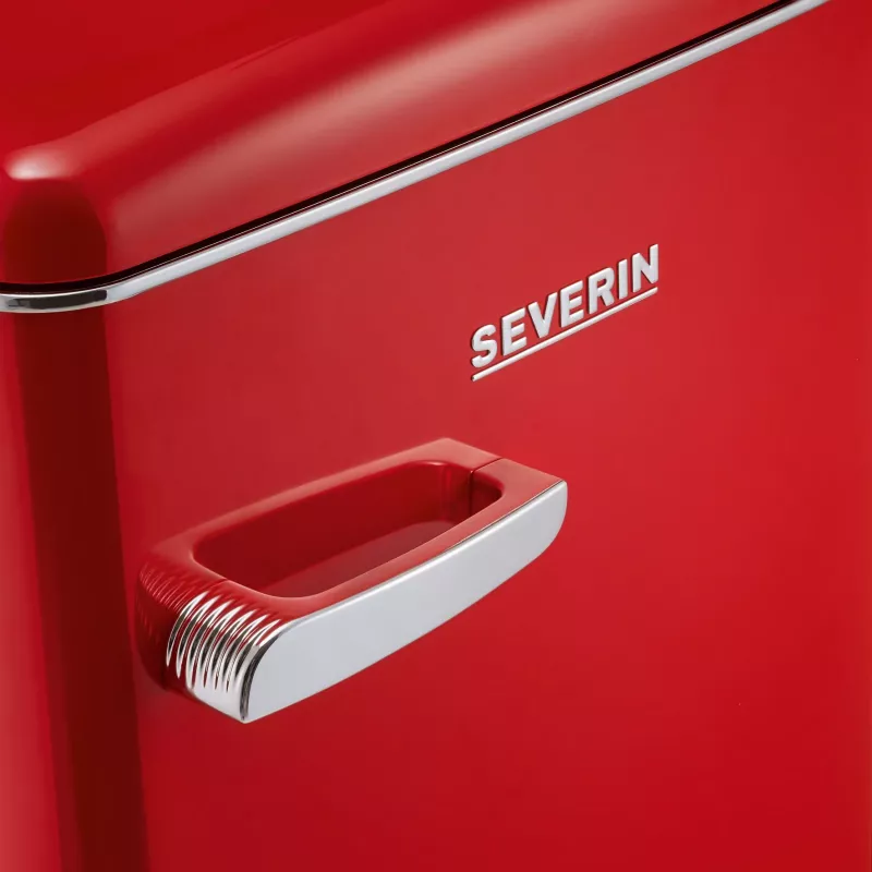 Severin RKS 8830 Retro kombinovaná chladnička 108 l