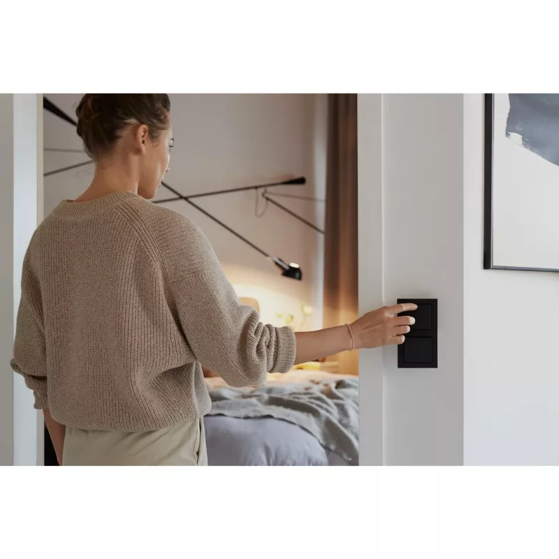 Friends of Hue Smart Switch, tlačidlo antracit, balenie 3 ks