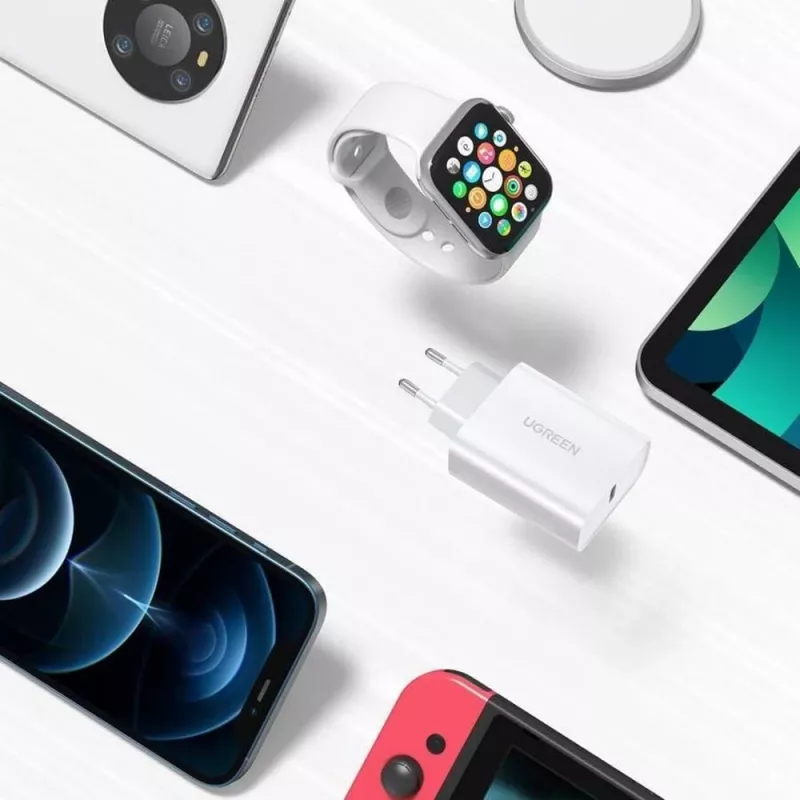 Ugreen USB Power Delivery 3.0 Quick Charge 4.0+ 20W 3A napájací zdroj (biela)