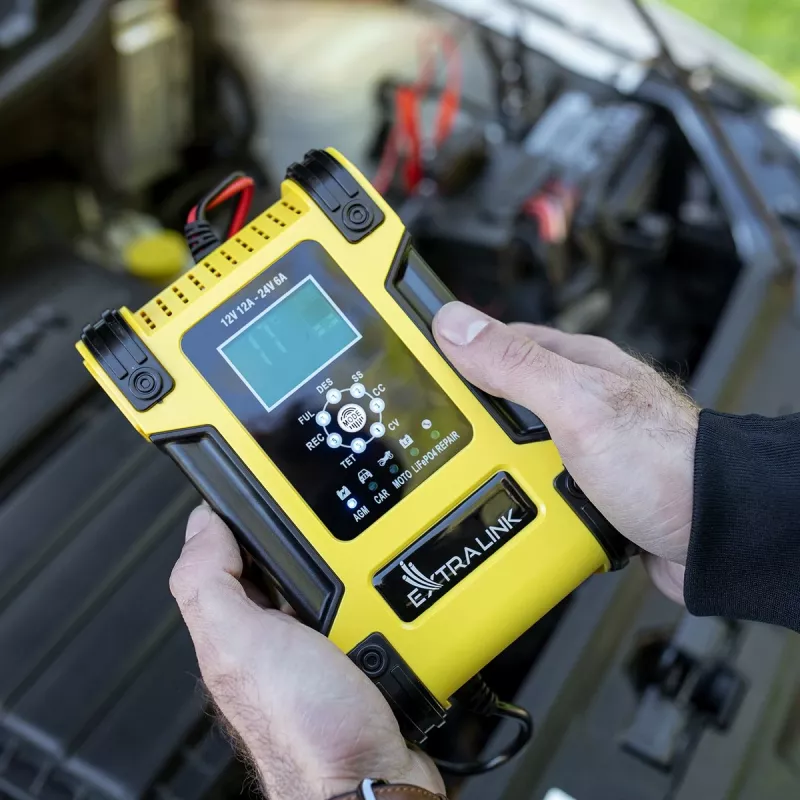 Extralink Shango inteligentná nabíjačka batérií | usmerňovač | 100 - 240VAC, 12V 12A, 24V 6A