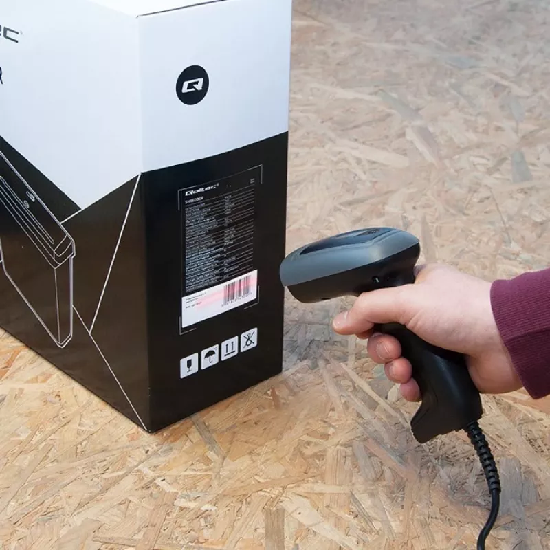 Ručný čítač čiarových kódov QOLTEC 50863 — 1D/2D skener, USB káblový, LED senzor, čierny, 5V, 1,8 m kábel