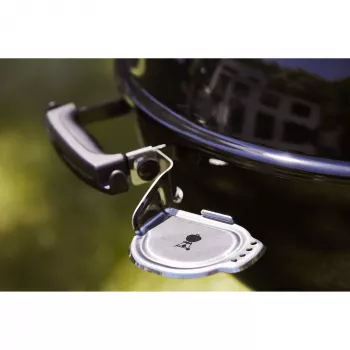 Weber gril na drevené uhlie Master Touch GBS E-5750, 57 cm čierny