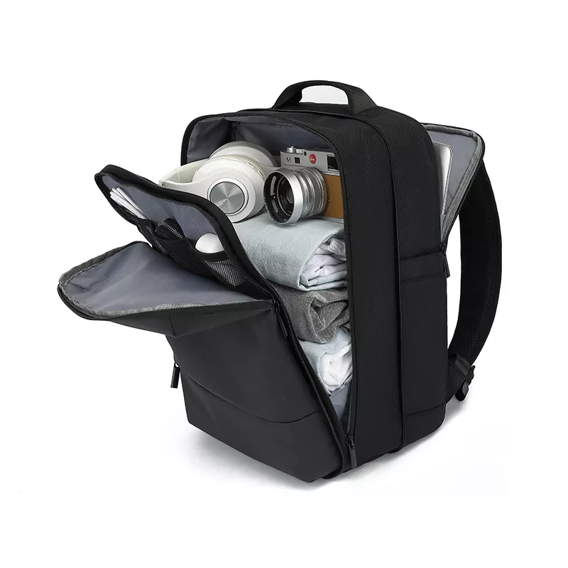 Tracer 47770 Carry-On batoh 15,6