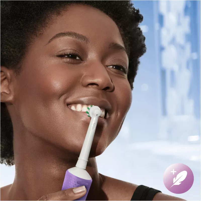 Oral-B Vitality Pro elektrická zubná kefka fialová 1 kefka
