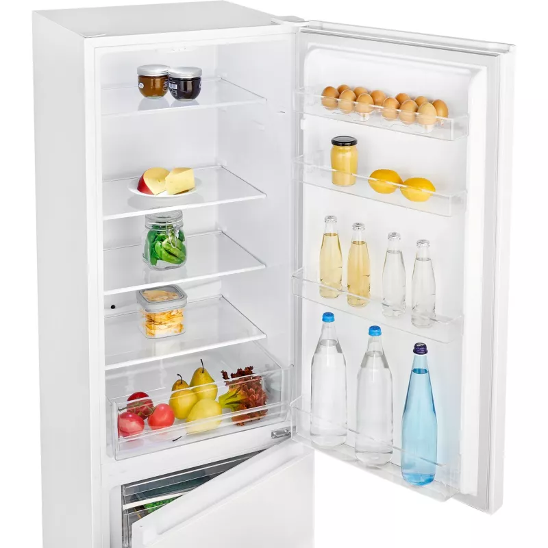 Voľne stojaca chladnička BOMANN KG7353W — celkový objem 268 L (197 L chladiaca časť, 71 L mraziaca časť), 180 cm, biela