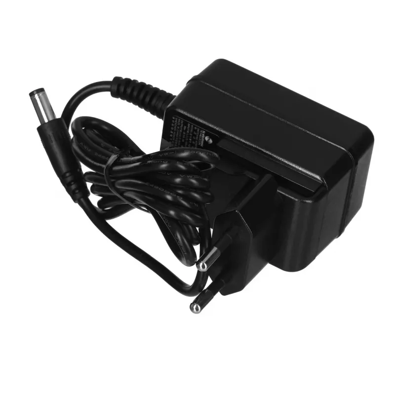 Behringer TD-3-BK analógový syntezátor basovej linky, čierny