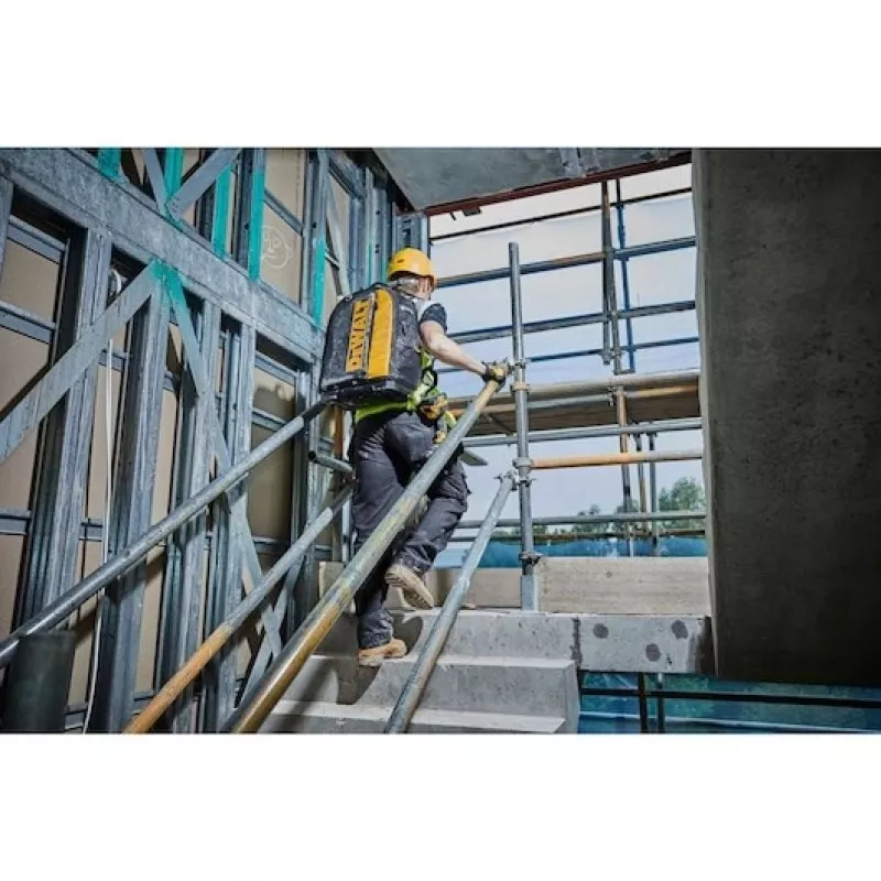 DeWalt batoh na náradie DWST81690-1 s viacerými priehradkami